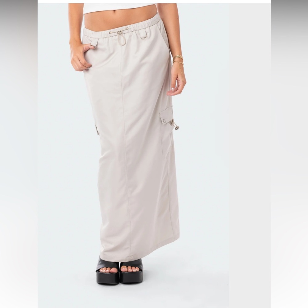 Edikted Cargo Skirt Maxi Size S